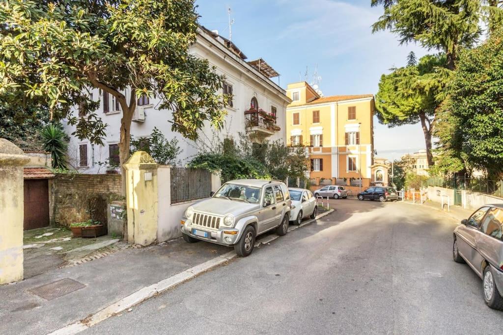 רומא Apartment Il Giardino Di Linda A San Pietro מראה חיצוני תמונה